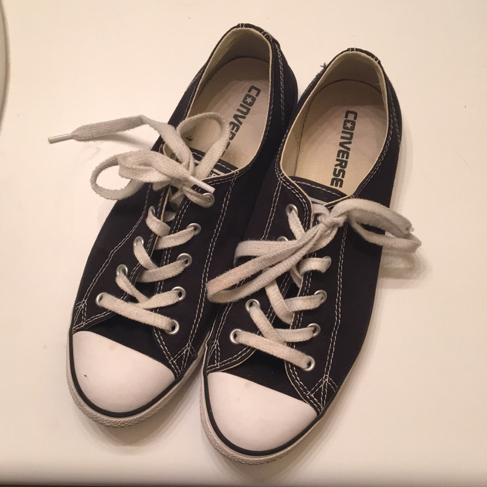 Converse Chuck Taylors Black Sz 9